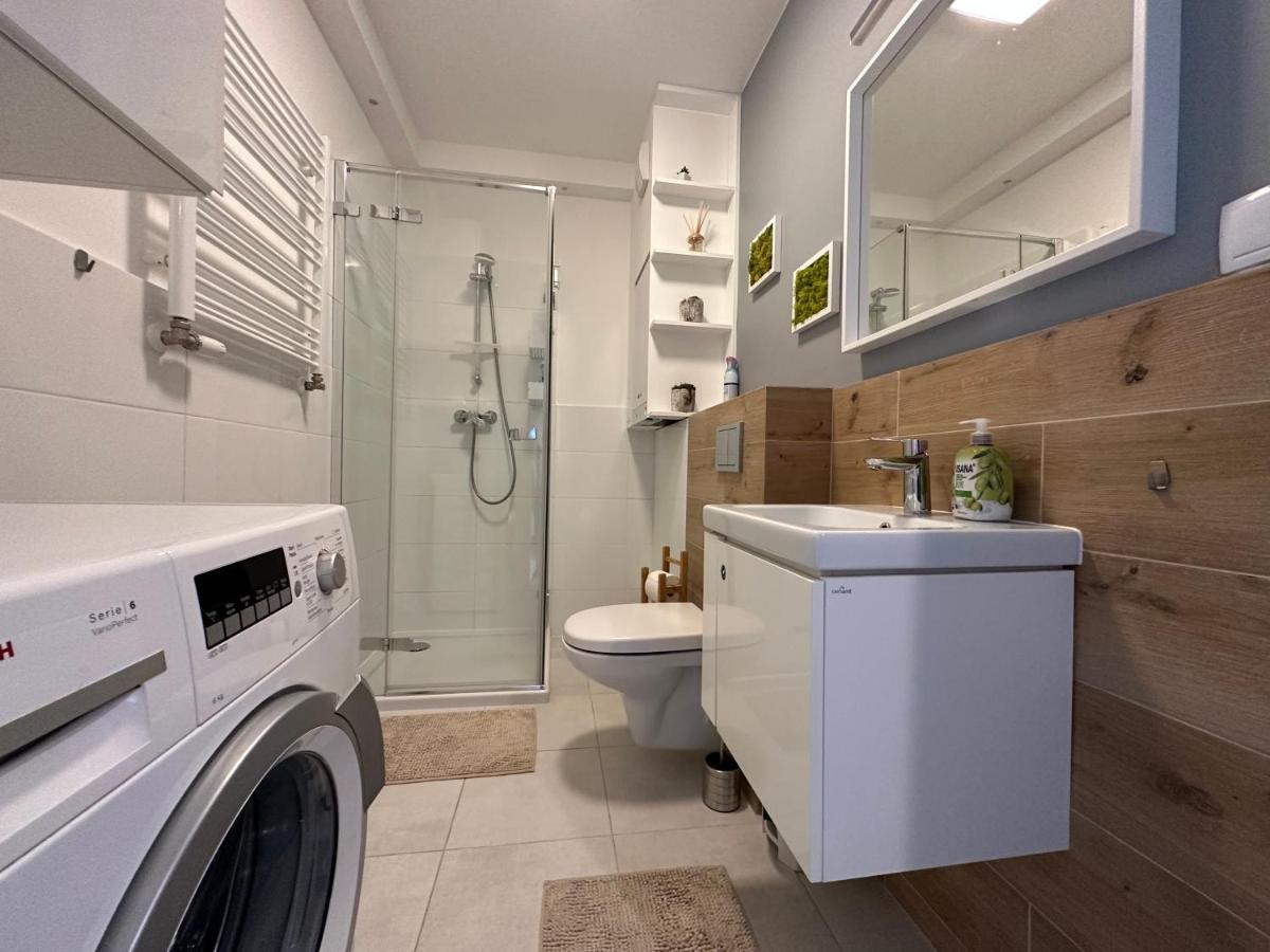 Ahava Apartments Kolobrzeg Luaran gambar